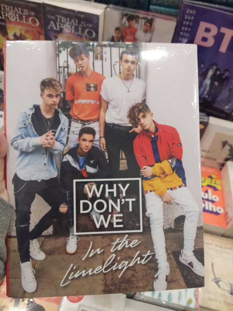 Promo Why Don't We: In The Limelight Diskon 25% Di Seller Huka Shop ...