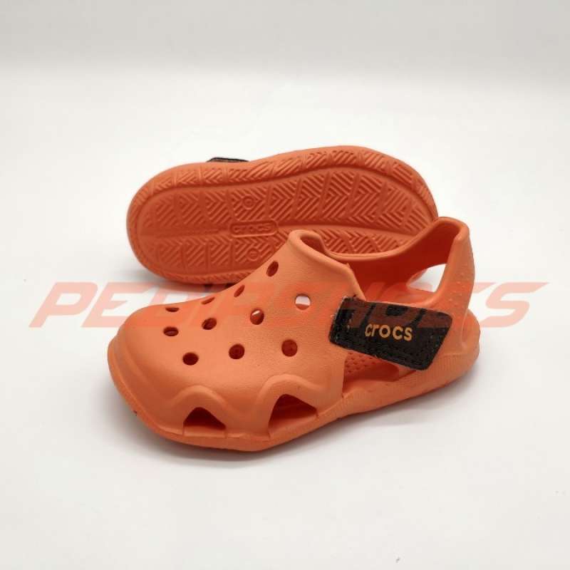 Crocs swiftwater wave orange hotsell