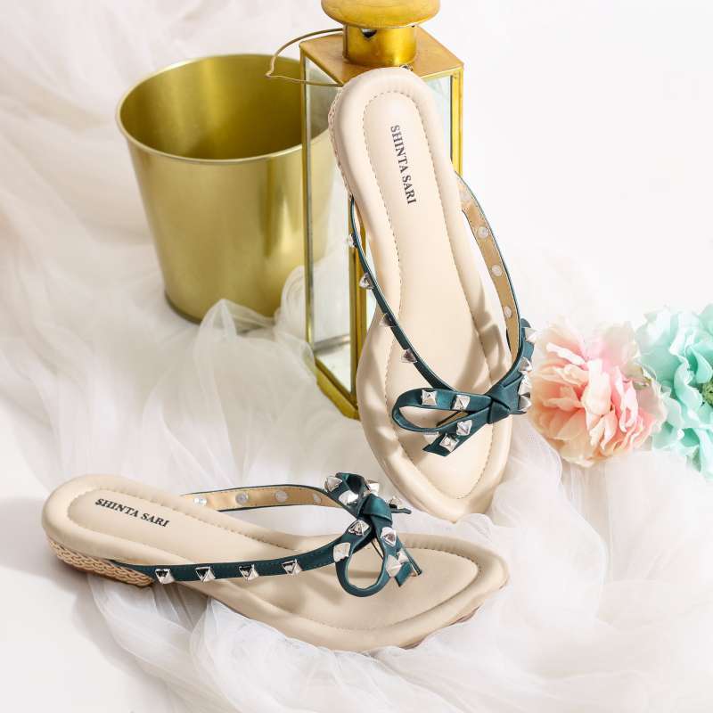 Sepatu flip flop shop