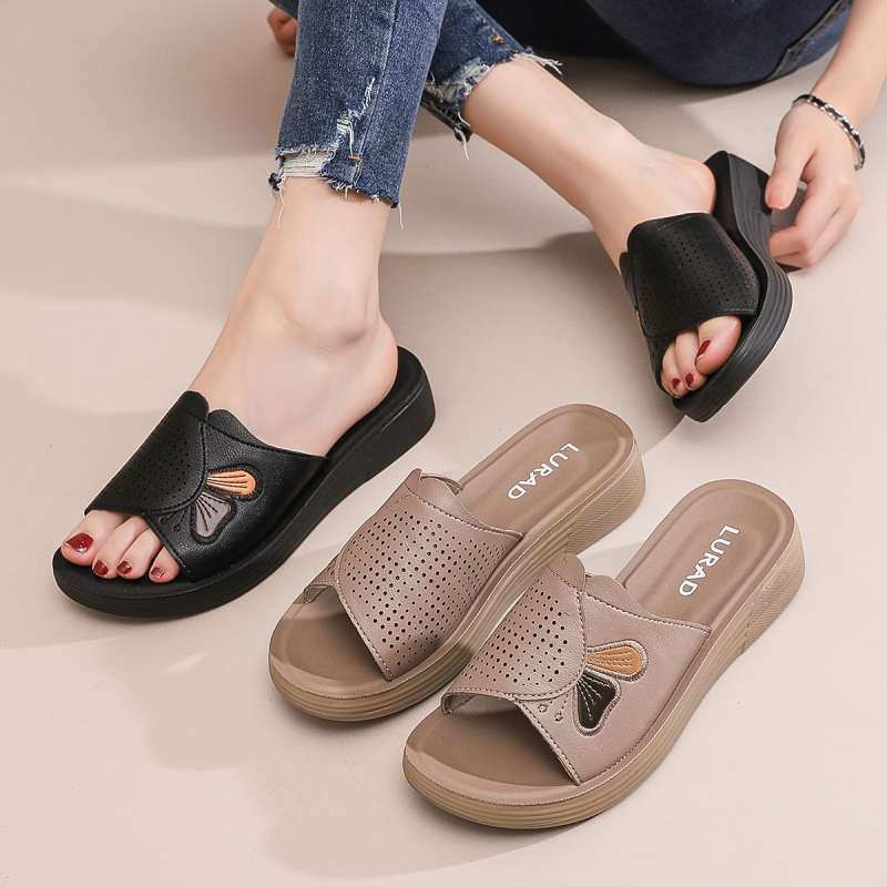 LURAD Sandal Wanita Wedges Fashionable Sandal Cewek Modis Kulit Nyaman  Dipakai Stylist Santai YJ5201 - Main Image