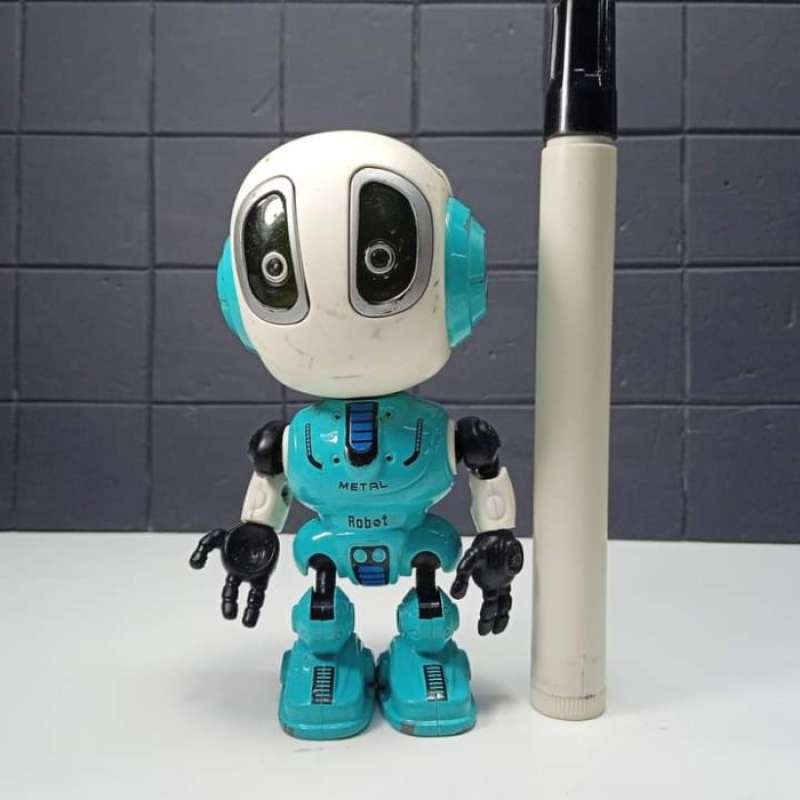 Ditto robot toy outlet