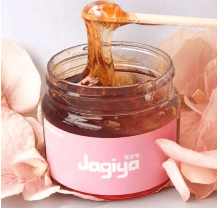 Anus va dumbaning yaqindan korinishi