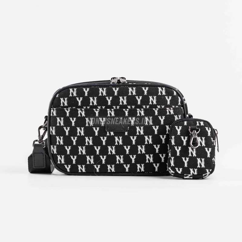 【送料込・新品】ニューエラ ショルダーバッグ モノグラム NY Yankees ニューエラ NEW ERA Monostrap Pack（New York Yankees） ニューヨーク