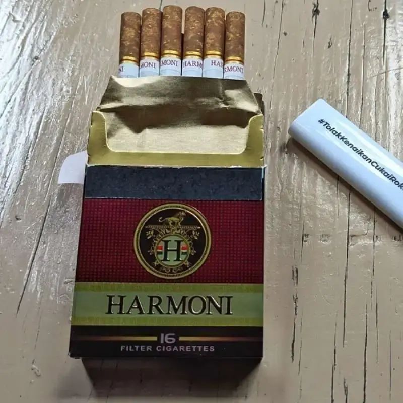 Jual Rokok Harmoni Filter 16s 1 Bungkus Di Seller Toko Galileo ...