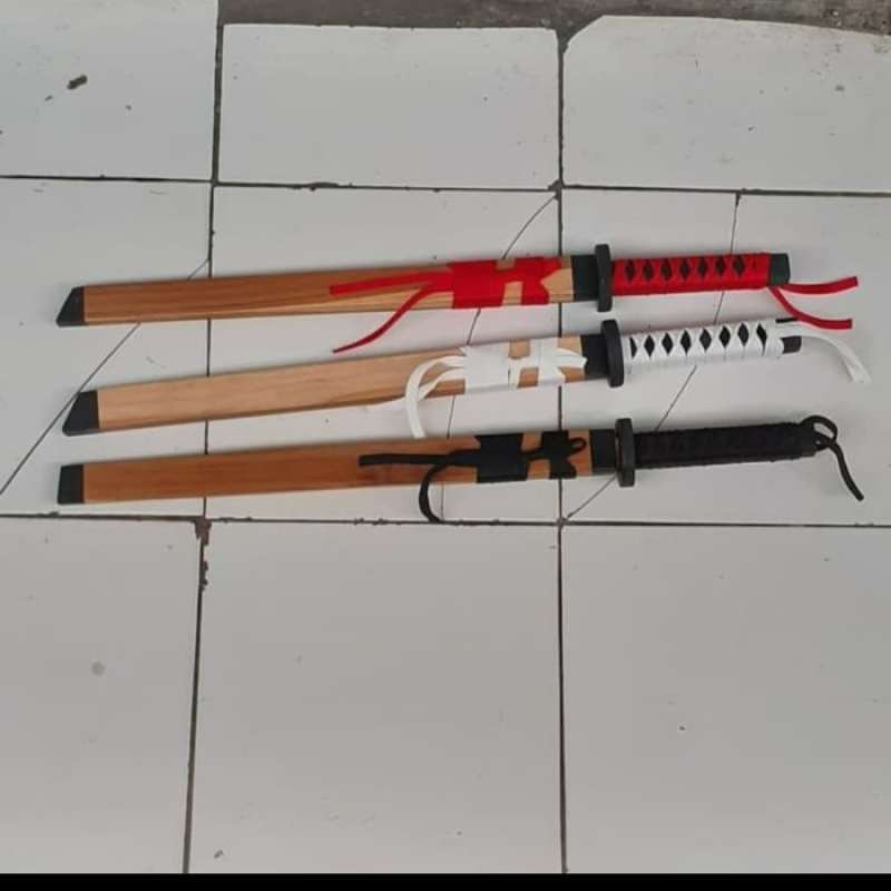 Katana Kayu: Seni, Hiasan, dan Koleksi yang Terjangkau Secara Online