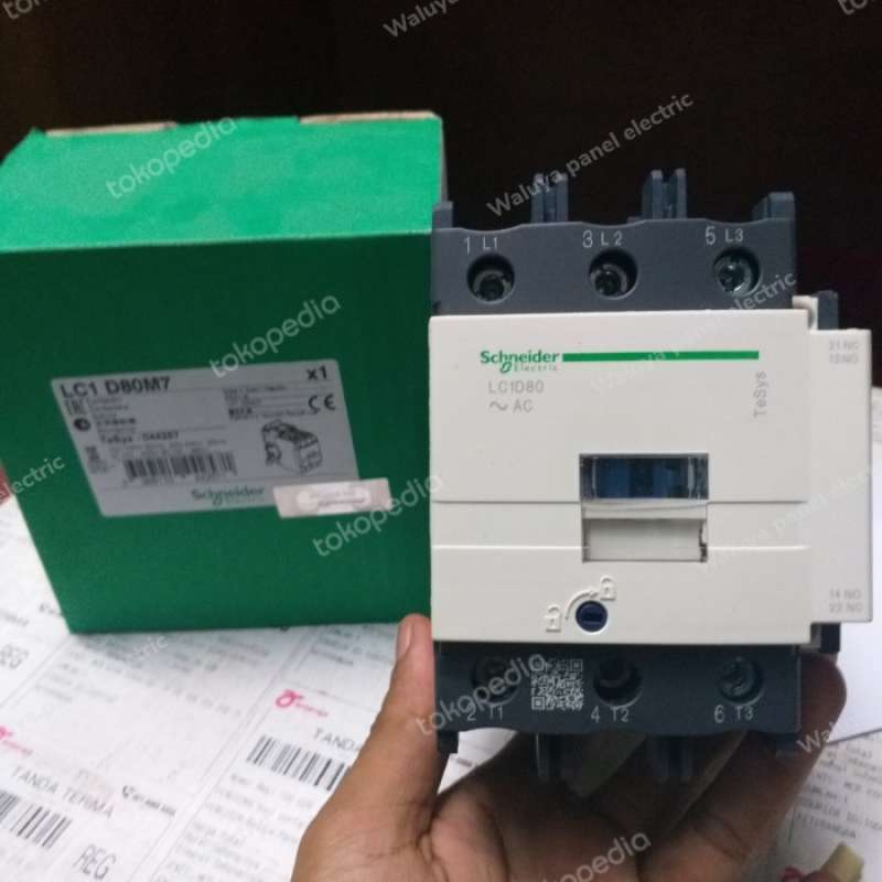 Schneider Electric Contattore LC1D80M7 80A 220V 50/60Hz - Bianco, Alta Qualità Per Automazione Industriale