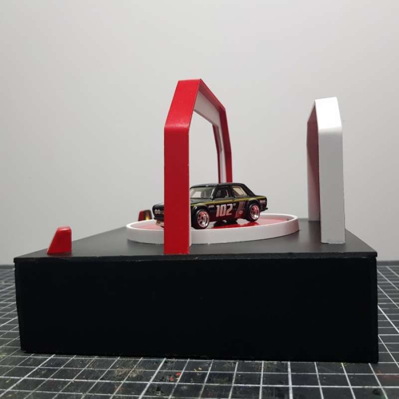 Promo Showroom Rotary Display Miniatur Skala 64 For Hotwheels Diskon 23 ...