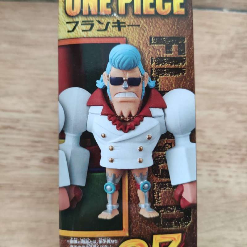 ONE PIECE WORLD COLLECTABLE FIGURE -THE GREAT PIRATES 100 LANDSCAPES