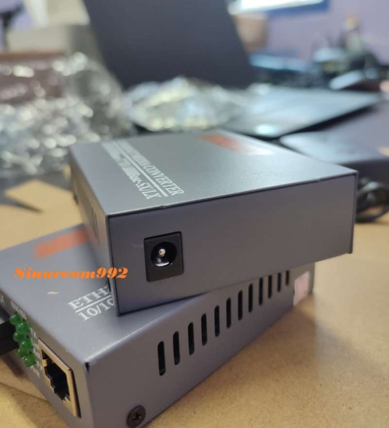 Promo Media Converter FO HTB-3100/HTB-GS-03 10/100/1000 RJ45- Netlink A ...