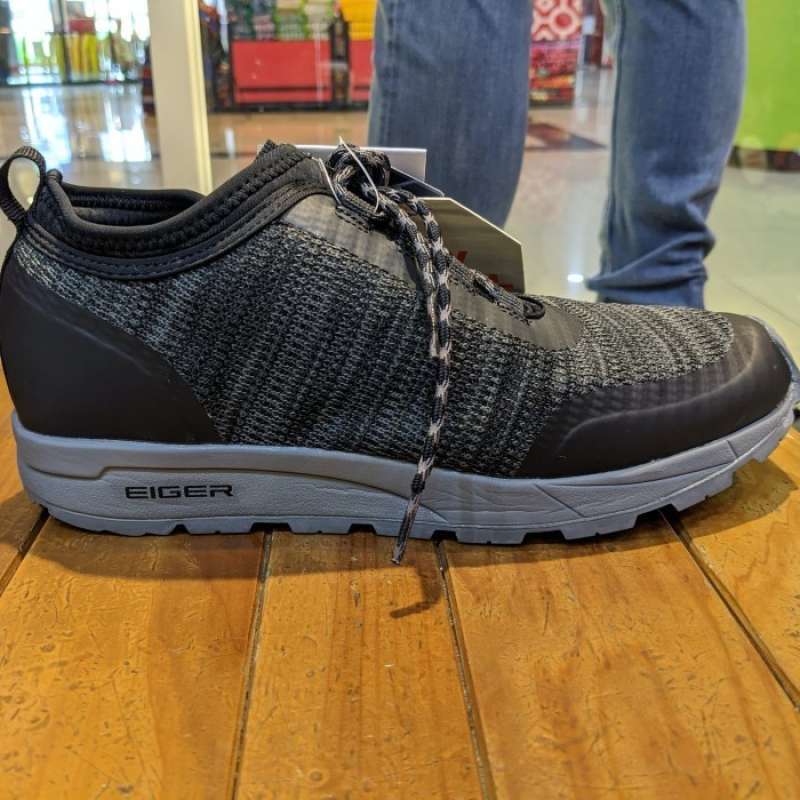 asics gel kayano 24 black phantom white