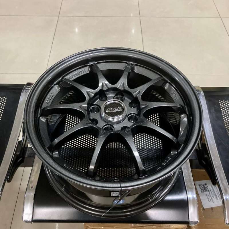 Jual Velg Ssw Rays Ce28 R15 Gunmet Pcd 4x100/114 Et40 Lebar 7 Di Seller ...