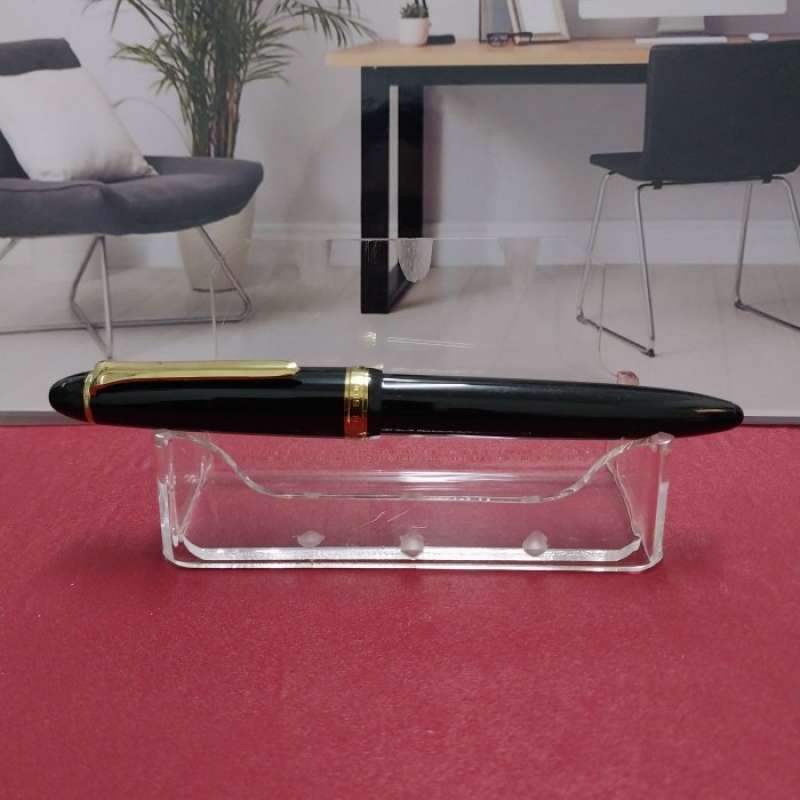 Sailor 1911 Large Gold Series Füllfederhalter – Edelharz, 21kt Goldfeder, Maroon