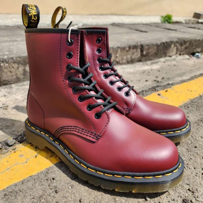 Dr martens 1460 cherry red 38 outlet