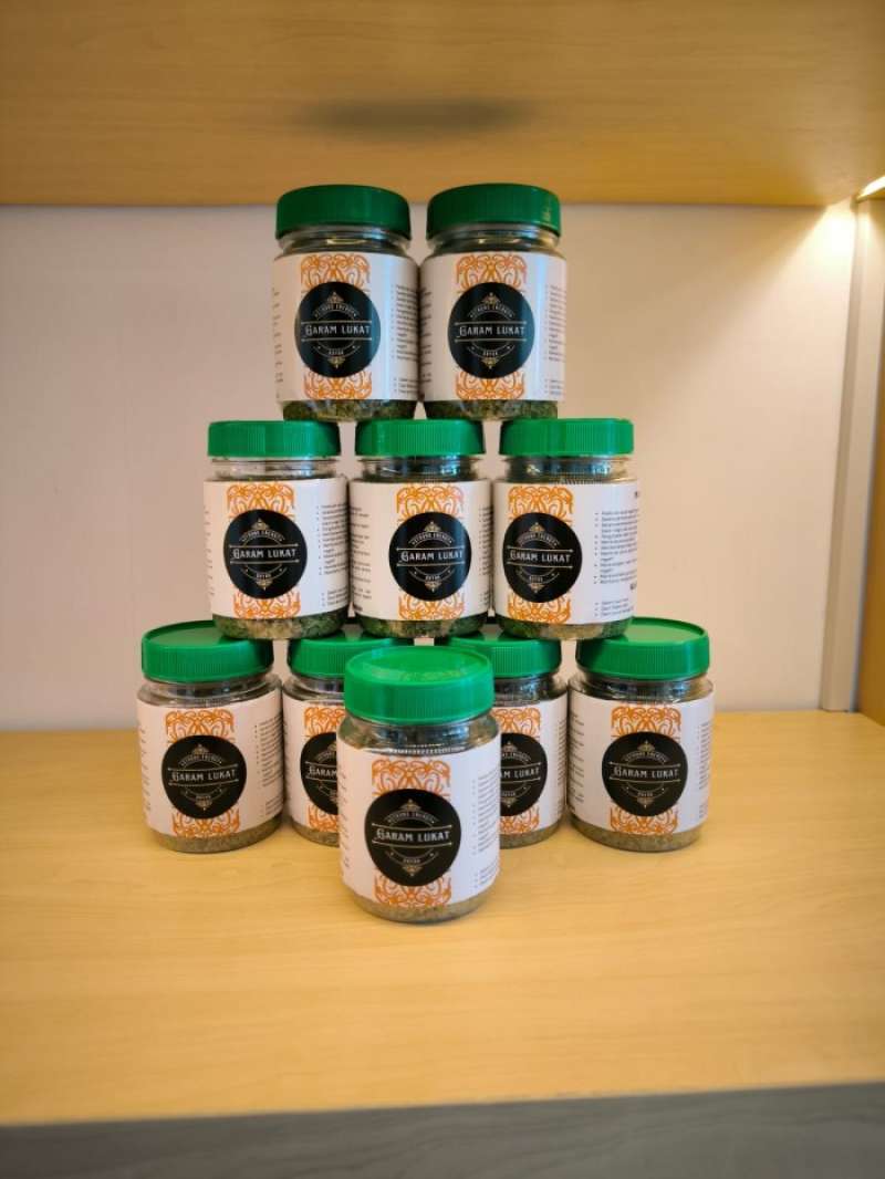 Jual Paket 10 Botol Garam Lukat Dayak+1 Pcs Alat Percikan Di Seller Pro ...