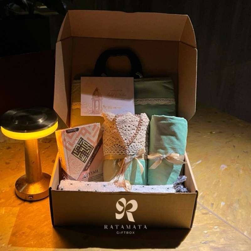 hampers ramadhan pakaian