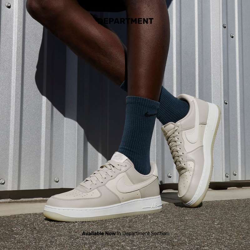 air force 1 lv8 white sail platinum
