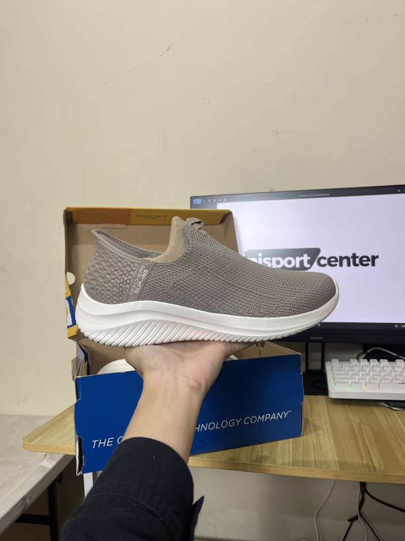 ultra flex skechers women&#039;s workout shoes