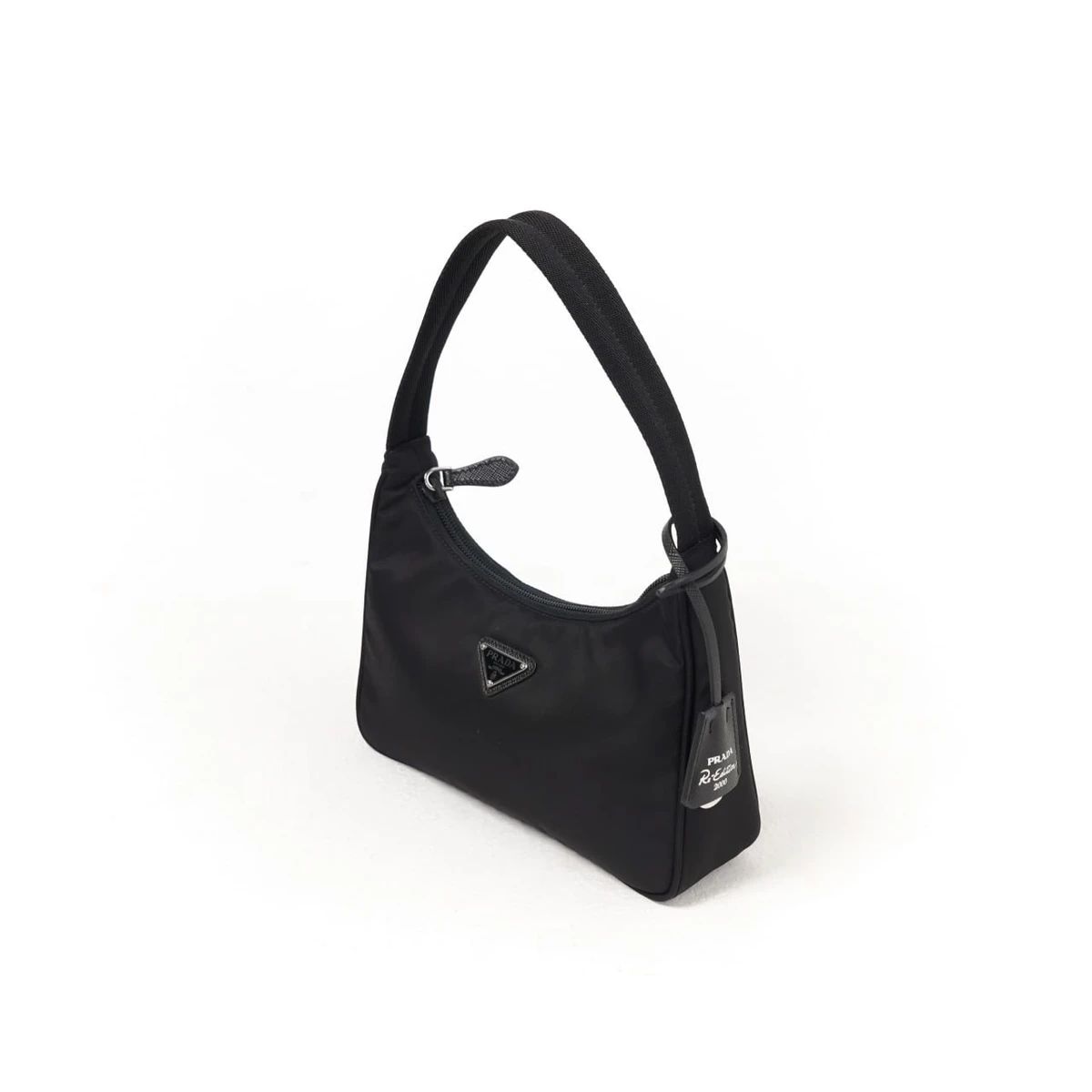 PRADA “Re-Edition Bag” / <No.3202> Photo by @sneakeration_vn Order 