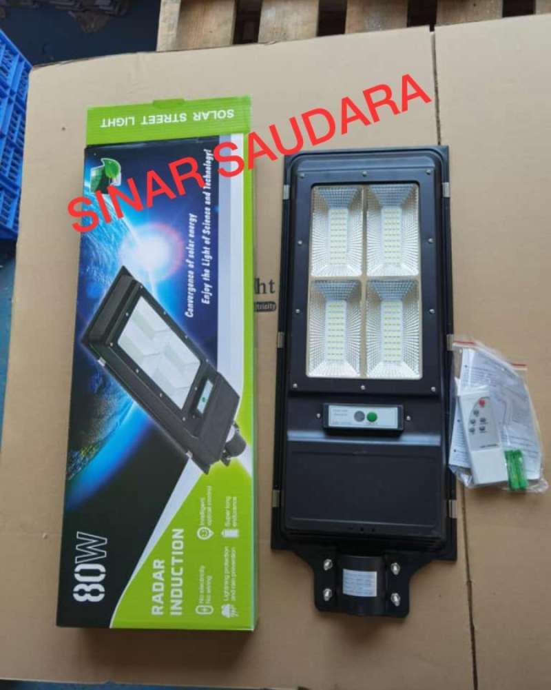 Promo Lampu Jalan Surya 80 Watt All In One Solar Cell Smd 80Watt 80W ...