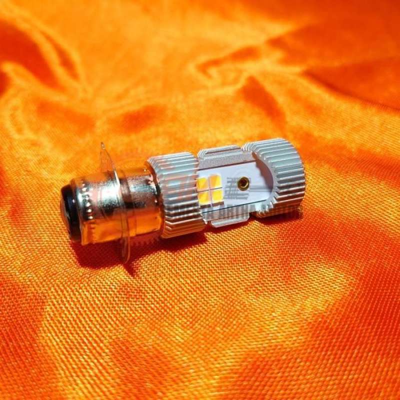 Jual Lampu Depan Motor Philips Ultinon Essential Moto LED M5 Putih