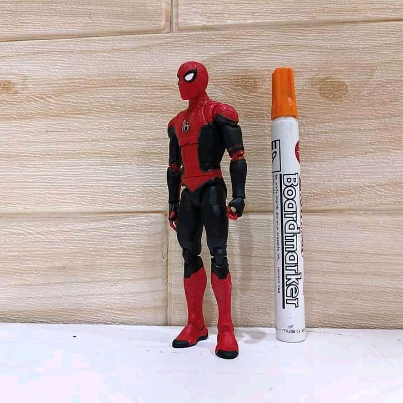 MarvelLegends 2025 A-List #SpiderManFarFromHome Upgraded Suit #SpiderMan figure now up for preorder! EE -  BBTS