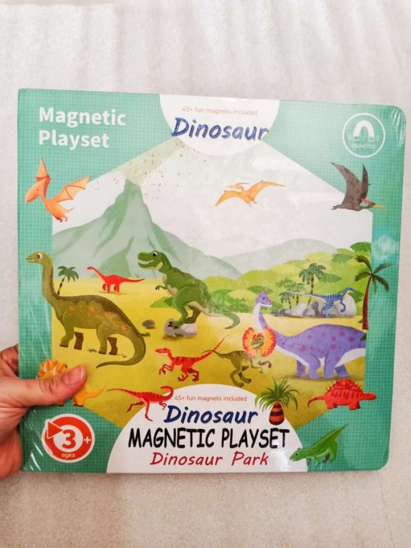 Jeu Magnétique Dinosaure Kingdom - 2 Décors + 21 Pièces Magnétiques - Portatif Et Sans Plastique - À Partir De 3 Ans