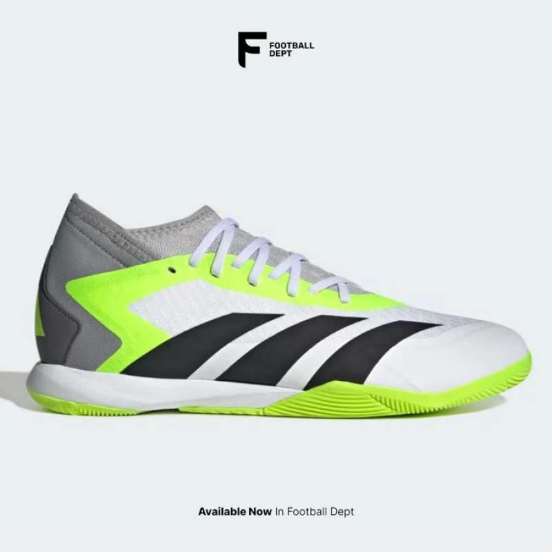 Foto sepatu futsal adidas original new arrivals