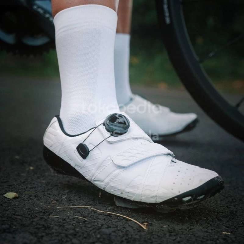 Promo Shoes Bont Cycling Riot boa Matte Shiny White Asian Fit Diskon 33 Di Seller Harsastore Tugu Selatan Kota Jakarta Utara Blibli