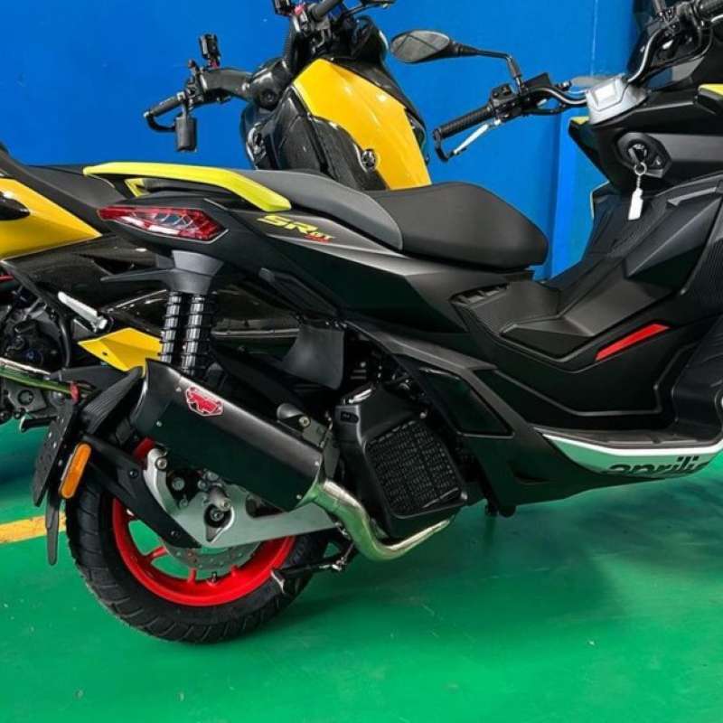 Promo NEW KNALPOT R9 BRAVO SERIES FOR APRILIA SR GT 200 Diskon 23% di ...