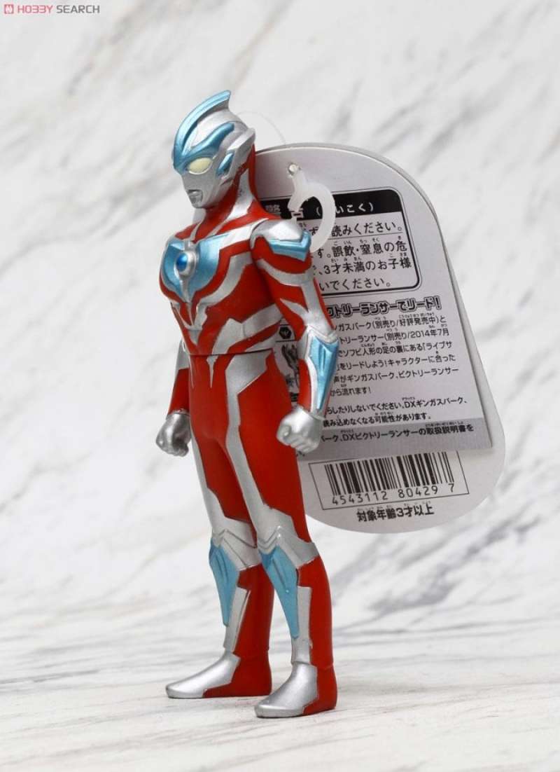 Ultraman Galaxy Figura Ultra Hero 500 11 - Import Giapponese, Compatibile Con DX Galaxy Spark, Con Luci E Suoni