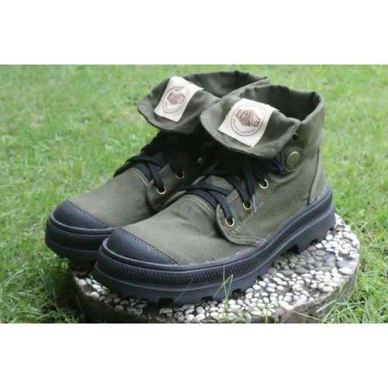 Harga palladium boots online