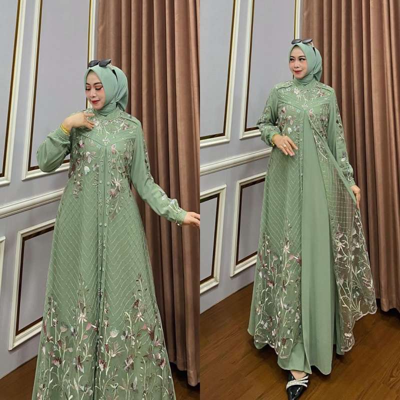 Yalangoch etuk semiz ayollarning fotosuratlari