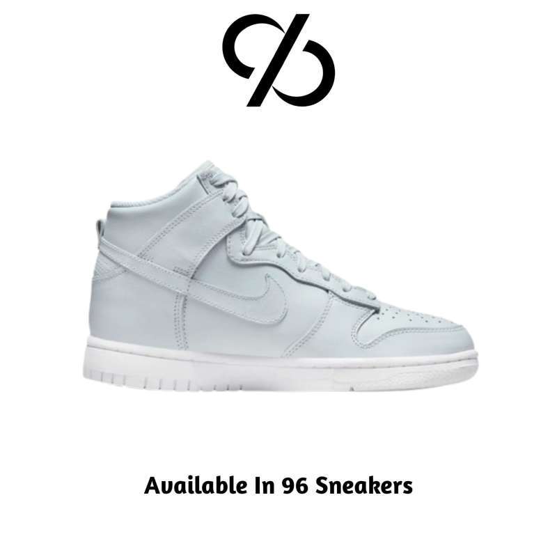 Sepatu Sneakers Wanita Nike Dunk High SE Pearl Pure Platinum (DR5488-001)  ORIGINAL