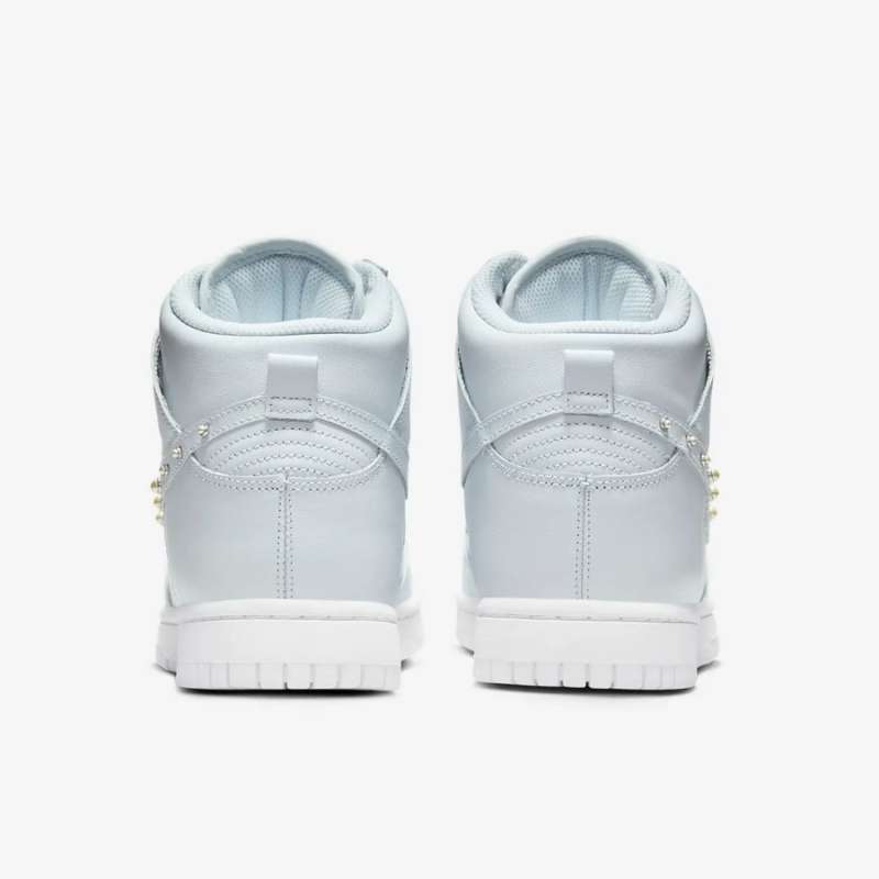 Promo Sepatu Sneakers Wanita Nike Dunk High SE Pearl Pure Platinum