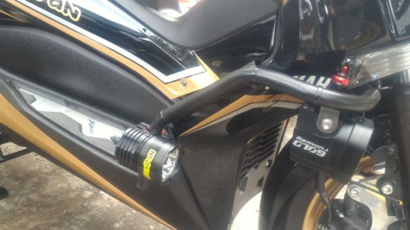 Jual Crash bar pelindung body Xmax 250 model kecil di Seller Terpercaya