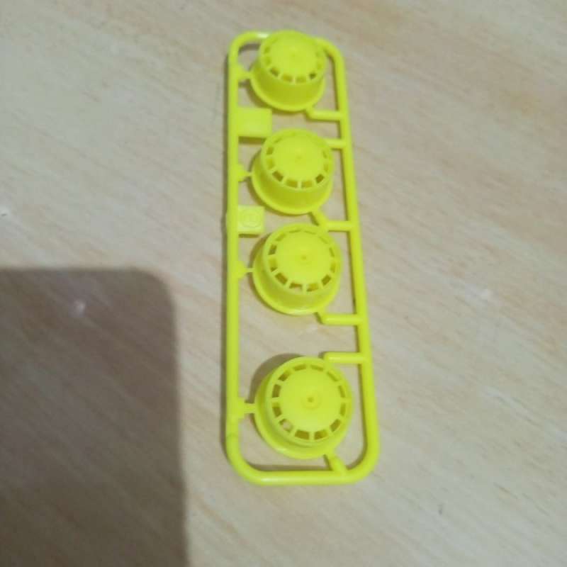 Promo Velg Med Dish Loosekit Waigo Yellow Fluorecent Tamiya Diskon 10