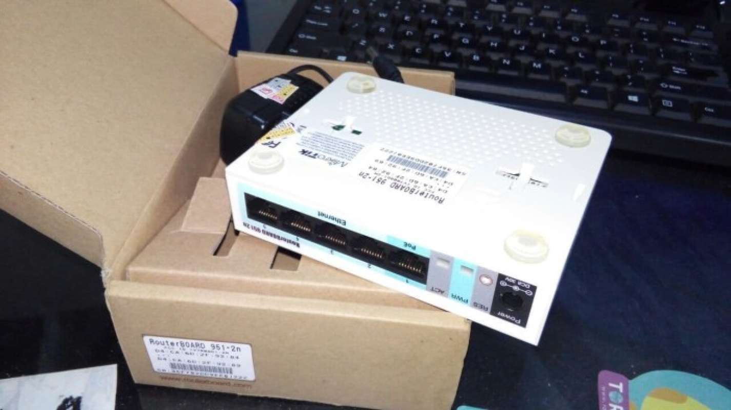 Promo MIKROTIK RB951 UI-2ND Diskon 23% di Seller Sisbro Store ...