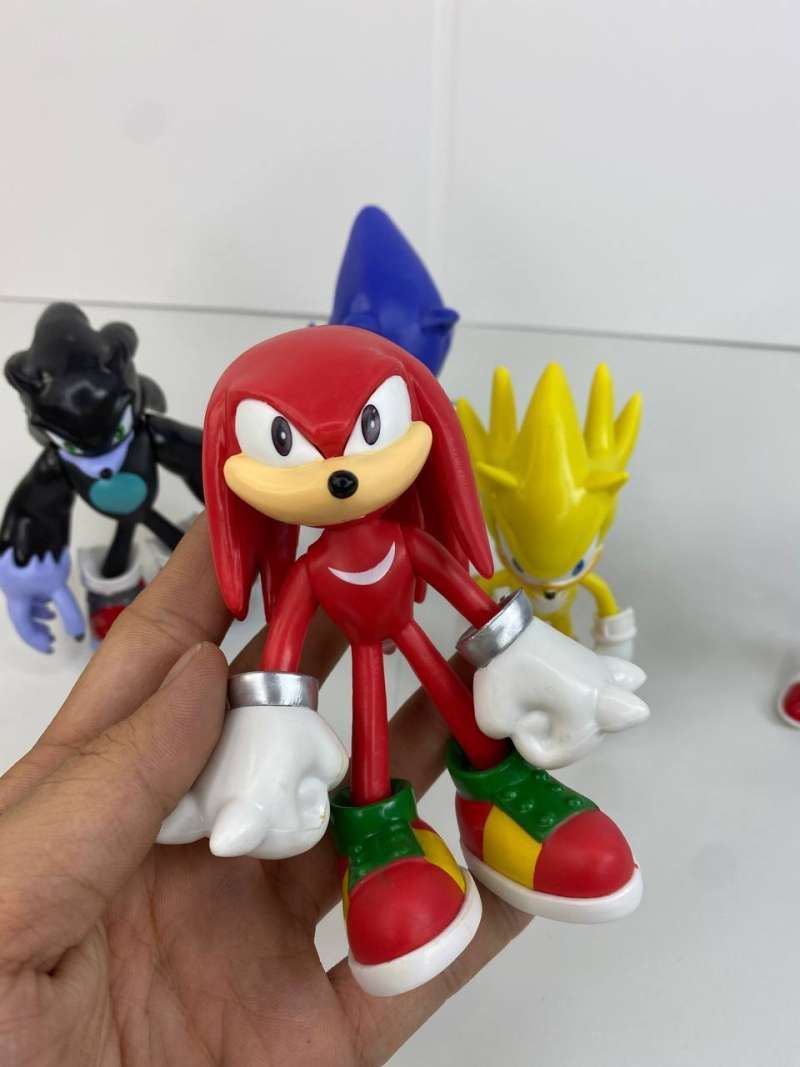 CYP BRANDS Muts Sonic The Hedgehog - Officiële Meerkleurige Wintermuts Voor Volwassenen