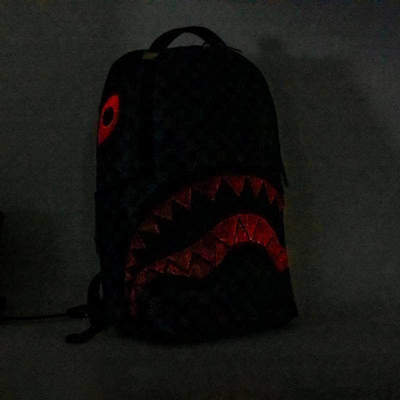 Promo Sprayground Checkered Fiber Optic Shark The Light Show Backpack Black Diskon 30 di Seller