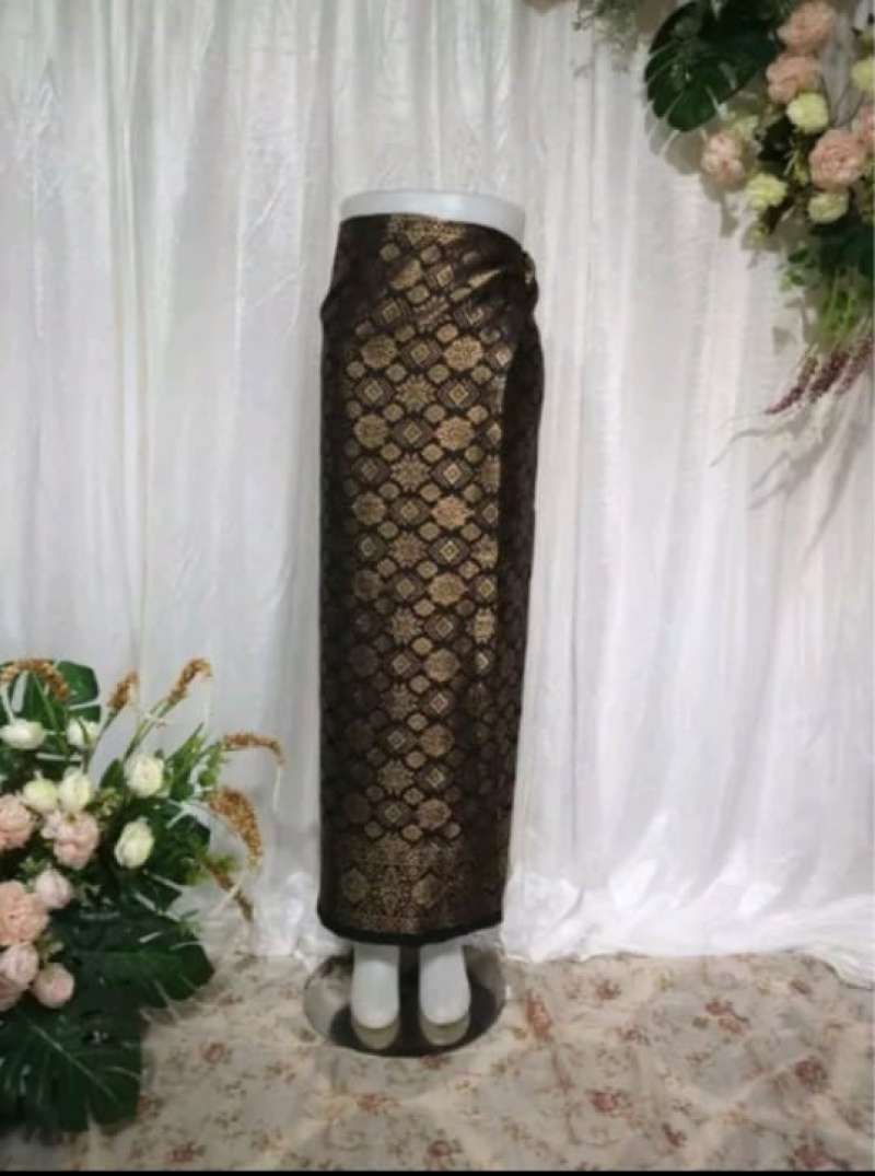 Jual Rok Tradisional Model Terbaru & Kekinian - Harga Diskon Mei 2024 ...