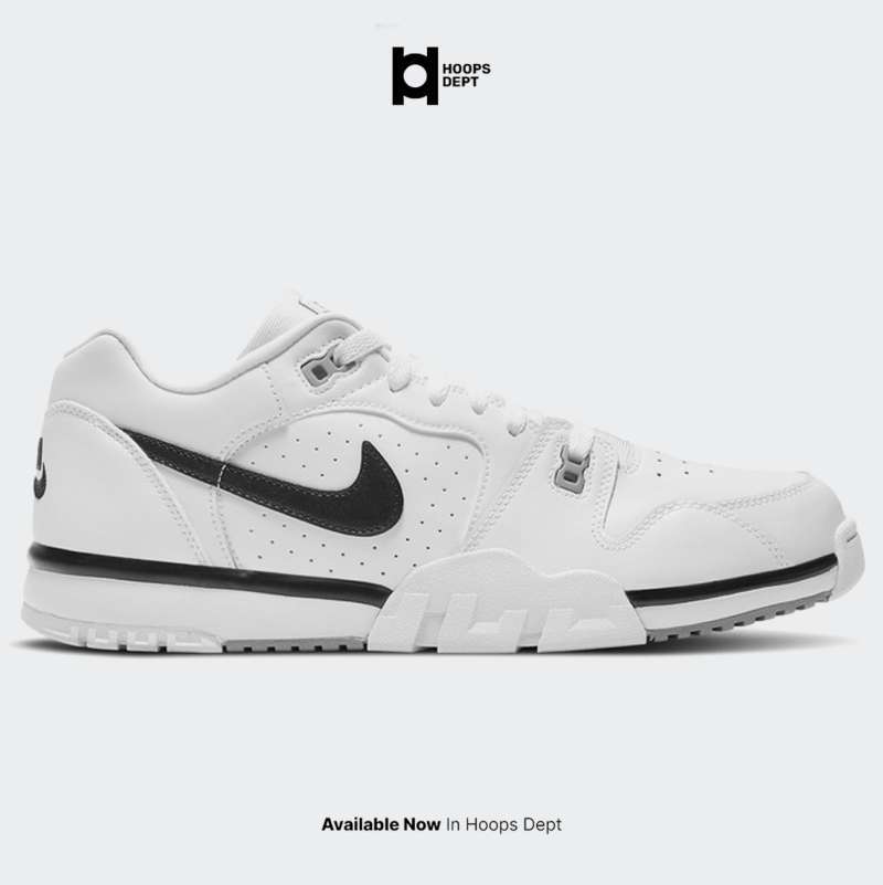 nike cross trainer black