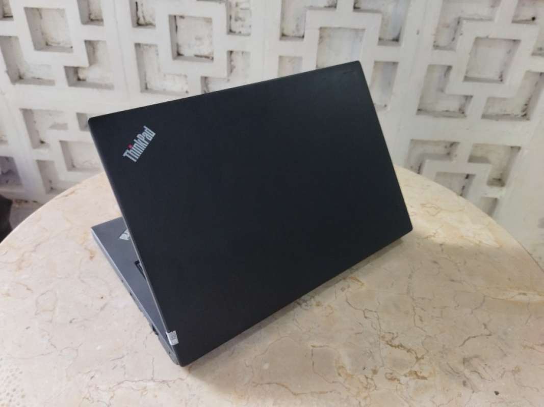 Jual Thinkpad X270 Intel Core I3-7100u/4gb/256gb Second Mulus Di