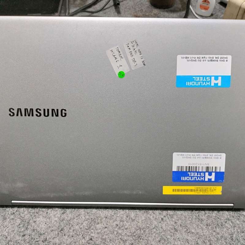 Promo Samsung Slim Laptop 900x Diskon 67% Di Seller Adara Cell - Adara ...