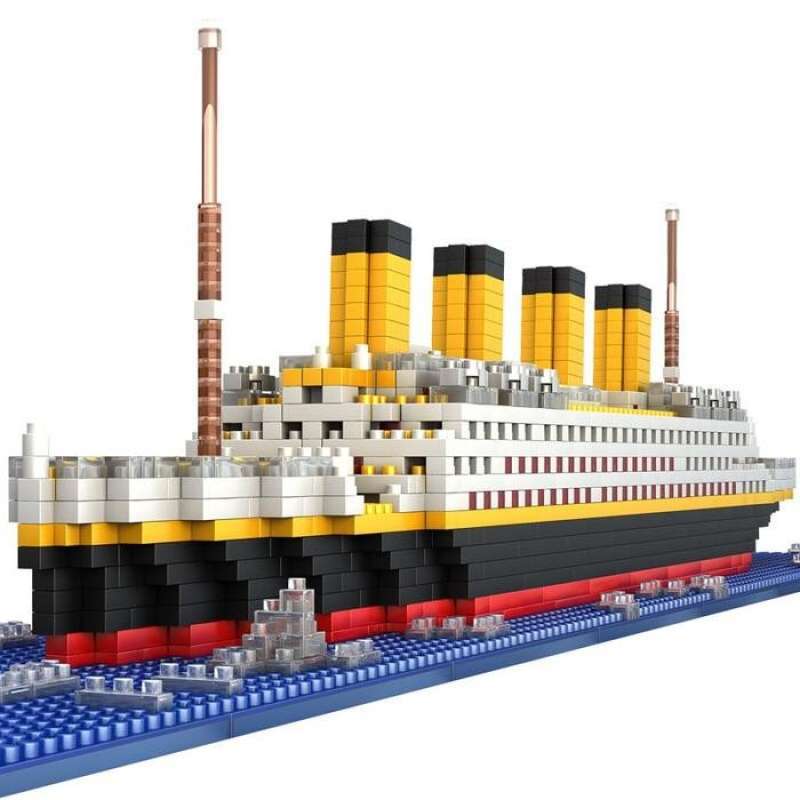 Set Blocchi Costruzione Modello Titanic - 4100+ Pezzi Con Luci LED, Per Adulti E Bambini 12+