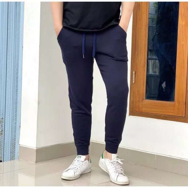 Celana jogger uniqlo on sale