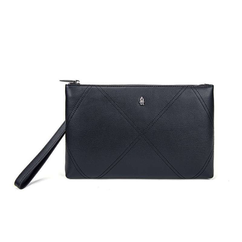 Jual Hush Puppies Clutch Pria Mia Clutch Black Di Seller Wd store Kp. Utan Rt 10 09 No. 98. Cengkareng Timur masuk Dari Gang Samping Skolahan Min 7 Sampe Mentok Patokanya Pohon Asem