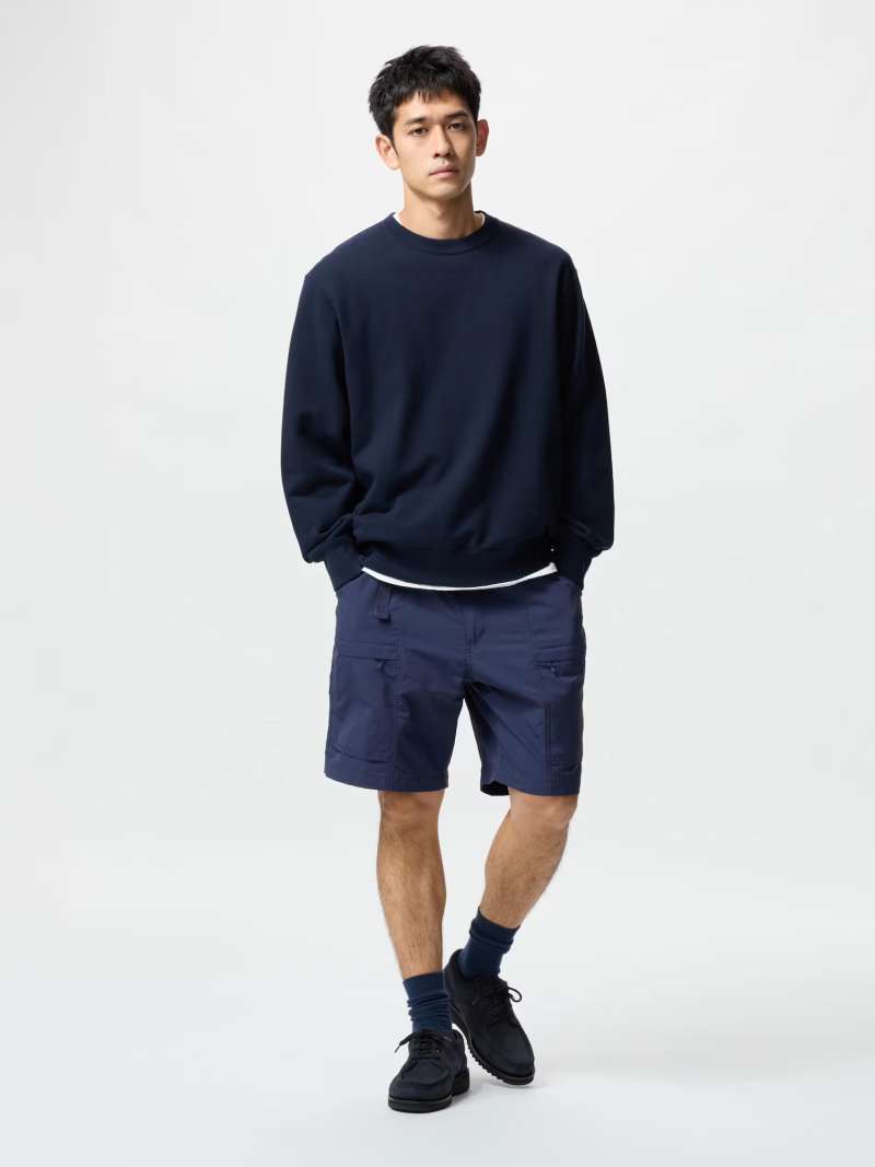 Jual Uniqlo Celana Pendek Geared Shorts Pria Water-repellent Navy