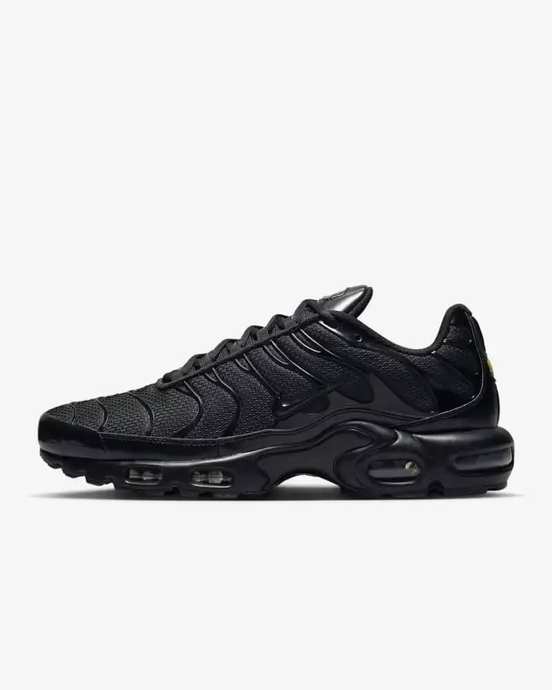 Sepatu Sneakers Pria Nike Air Max TN (604133-050) Original