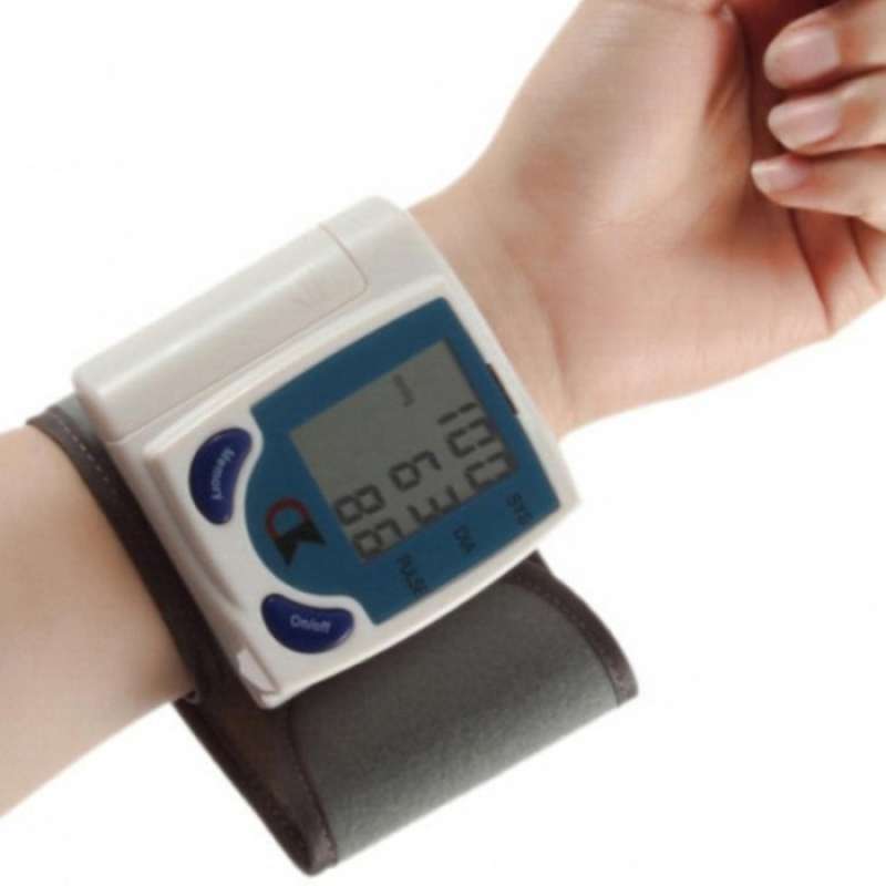 Promo Tensimeter Digital Bentuk Jam Akurat Simpel Portable Cek Tekanan