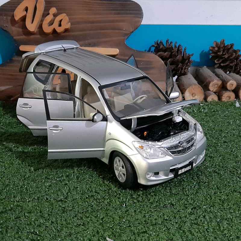Avanza diecast clearance